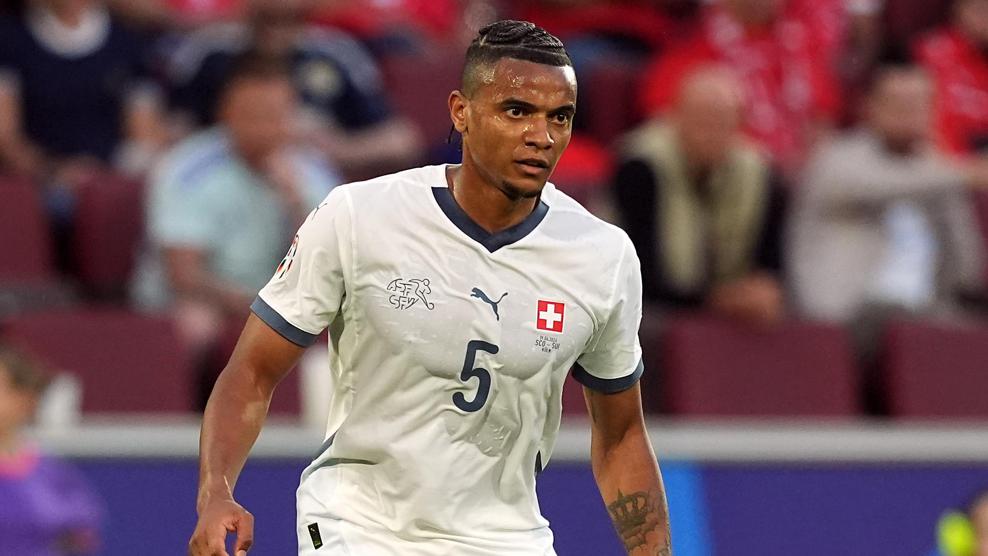 本场最佳球员:曼努埃尔·阿坎吉